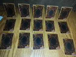 Vintage Yu-Gi-Oh Tcg Card Lot Of 15 holos - Image 5