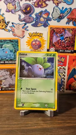 Pokemon Card - Oddish Unseen Forces 64/115 Reverse Holo Stamped - LP - Image 1