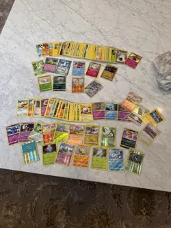 Pokemon TCG BULK Lot of 224 CARDS! - Image 2