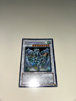 Stardust Dragon CT05-EN001 2008 Collectors Tin Limited Edition - Image 2