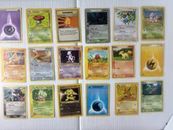 Lot of 105 Vintage Pokemon Cards Holos Good Condition - Image 5