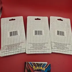 Pokemon TCG Mystery Vintage 15 Card + Promo MJ Holdings 2012-3 NEW Mini Binder - Image 5