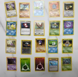 Lot of 20 Pokemon Cards Base Set including Ho-oh 18/64 - Image 1