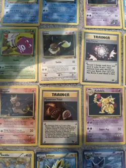 35 Card Vintage Pokemon Lot, Team Rocket Base Set RC, Team Plasma. WOTC - Image 5
