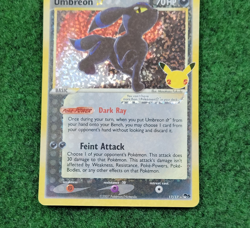 Pokemon Celebrations 25th Anniversary Umbreon Gold Star 17/17 Card Rare - Image 4