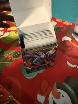 Small Lot Of Pokemon Bulk With Some Hits - Image 1