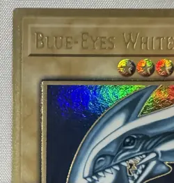 YuGiOh Blue-Eyes White Dragon Gold Rare 1st Edition MAGO-EN001 - Image 2
