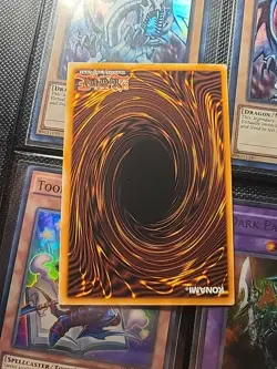 Yu-Gi-Oh! TCG Blue-Eyes White Dragon LOB-en001 [Text Shift Misprint] - Image 5
