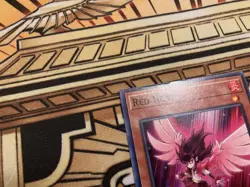Red Nova DLCS-EN113 1st Common LP Yugioh Card - Image 2