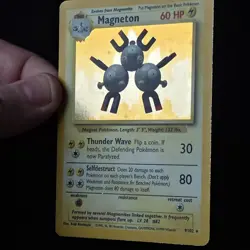 Magneton 9/102 Holo Rare Base Set 1999 Pokemon Card Vintage WOTC (2) - Image 3