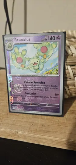 Pokemon TCG Reuniclus (Master Ball Pattern) SV: Black Bolt 039/086 NM/M - Image 1