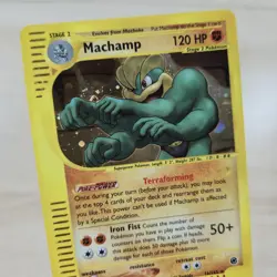 MP Machamp 16/165 Expedition Holo Foil Swirl Ultra Rare Nintendo Pokemon Card - Image 1