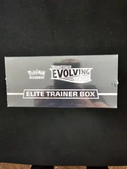 Pokemon TCG Sword & Shield Evolving Skies Elite Trainer Box ETB - SEALED - Image 3