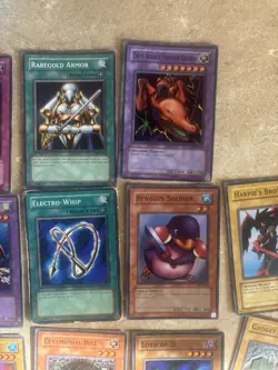 Yu-Gi-Oh Mixed Card lot 22 Cards, Yugioh Trading Cards - Image 4