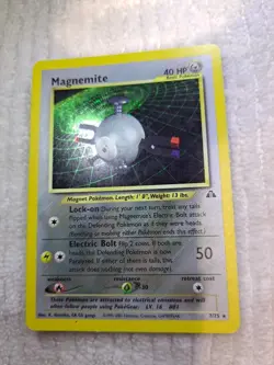 2001 Pokemon Neo Discovery 1st Edition Magnemite Holo #7/75 - Image 1