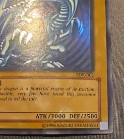 Yu-Gi-Oh! SDK-001 Blue-Eyes White Dragon Ultra Rare Unlimited DAMAGED Vintage ✨ - Image 2