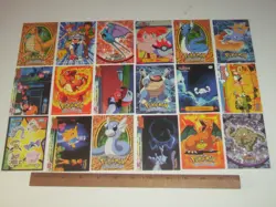 18 Topps 1999 Pokemon trading cards, Charmelean Charizard - Image 1