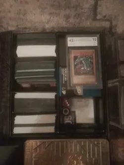 Yu-Gi-Oh Collection Binder with Tins 500+ Lot - Image 2
