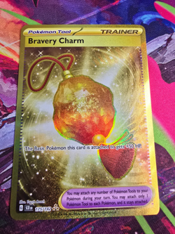 Pokemon TCG Bravery Charm 175 /142 Gold Secret Rare Stellar Crown NM EN - Image 1