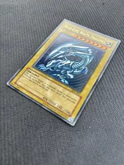 Blue-Eyes White Dragon SDK-001 Starter Deck: Kaiba-Unlimited Edition Unlimited - Image 2