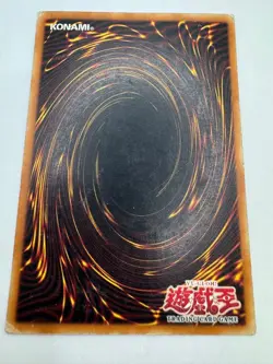 Yugioh 【U.S./DDP】Blue-Eyes White Dragon SDK-001 Old Asian 1st edition Ultra Rare - Image 2