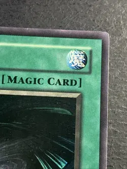 Dark Hole WAVY Print 1st Edition LOB-052 Yu-Gi-Oh Super Rare Vintage Card LP - Image 4