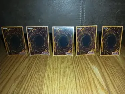 Vintage/Modern Yu-Gi-Oh Tcg Card Lot Of 5 Holos Check Photos - Image 4