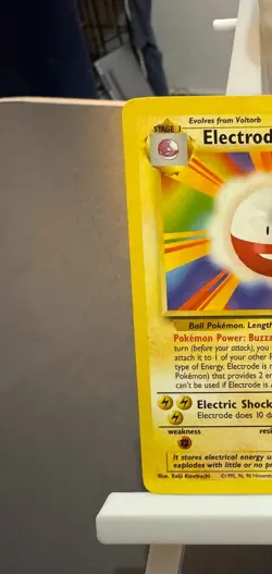 Pokemon Cards: Base Set Rare: Electrode 21/102 TCG 1999 WOTC Vintage - Image 2