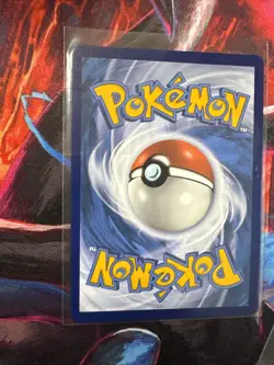 Lumineon v Crown Zenith: Galarian Gallery Ultra Rare Card #GG39/GG70 - Image 4