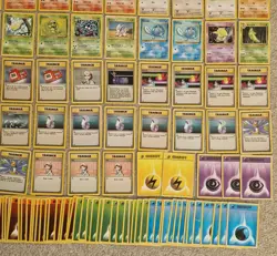 Bundle of 200 x 1999 Pokemon Base Set Cards MP HP inc Bulbasaur Charmander - Image 5