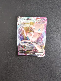 Carte Pokemon MEW Vmax 114/264 Poing de Fusion EB08 FR NEUF - Image 1