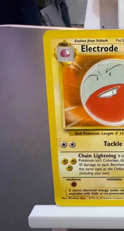 Pokemon Cards: Jungle Rare: Electrode 18/64 TCG 1999 WOTC Vintage - Image 2