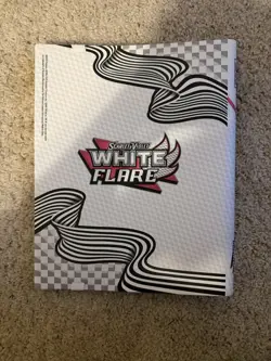 Pokemon TCG Card WHITE FLARE Binder - BINDER ONLY - Empty Holds 360 Cards - NEW - Image 2