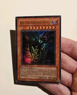 Red-Eyes Darkness Dragon SD1-EN001 Dragon's Roar Ultra Rare 1st Edition LP - Image 3