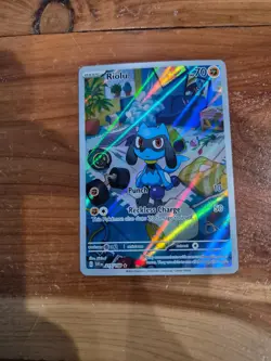 2023 Pokemon Riolu 215/198 SV01: Scarlet & Violet Base Set Holo !! 🔥🔥 - Image 1