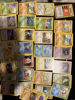 Pokemon Vintage Non Holo Lot 32 Cards - Image 1