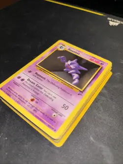 Pokemon Vintage Non Holo Lot 32 Cards - Image 4