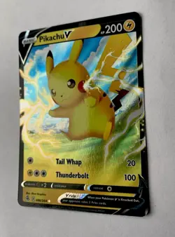 Pokemon TCG - SWSH Fusion Strike- Pikachu V 086/264 - Half Art Card - Image 3