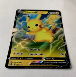 Pokemon TCG - SWSH Fusion Strike- Pikachu V 086/264 - Half Art Card - Image 4