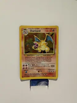 Pokemon TCG Charizard 4/102 Base Set Unlimited Holo Rare Vintage WOTC - Image 1