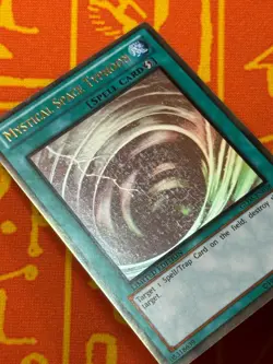 YUGIOH MYSTICAL SPACE TYPHOON GHOST GOLD RARE EXCELLENT GLD5-EN038 - Image 3