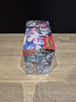 Pokemon TCG Scarlet & Violet-Paradox Rift Booster Box 36 Booster Packs - Image 3