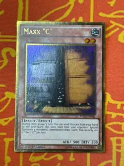 YUGIOH MAXX "C" GOLD SECRET RARE 1ST EDITION EXCELLENT PGL3-EN042 - Image 1