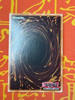YUGIOH MAXX "C" GOLD SECRET RARE 1ST EDITION EXCELLENT PGL3-EN042 - Image 2