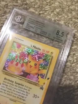 BGS 8.5 POKEMON CLASSIC COLLECTION CELEBRATIONS CONFETTI HOLO PIKACHU #24 PSA - Image 3