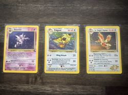 200+ VINTAGE POKEMON - INLCLUDES HOLOS AND NON-HOLOS - JUNGLE, FOSSIL, ROCKET + - Image 3