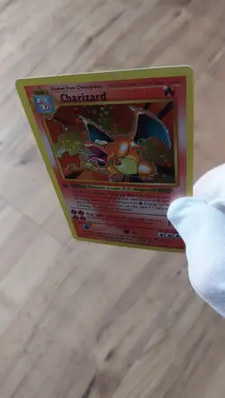Charizard 1st Edition Shadowless Pokemon 4/102 Base Set 1999 Holo - Artcard - Image 4