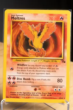 Moltres 27/62 Fossil Unlimited Vintage Pokemon Card LP - Image 1