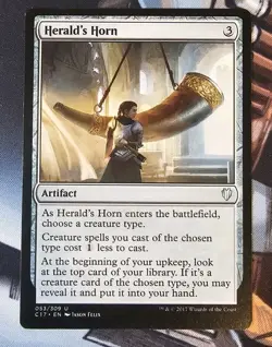 Herald's Horn Commander 2017 Magic The Gathering - Image 1