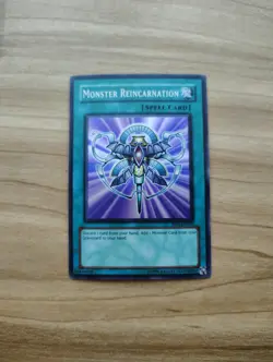 Yu-Gi-Oh! - Monster Reincarnation - Super Rare / Holo - RDS-EN045 - Image 1
